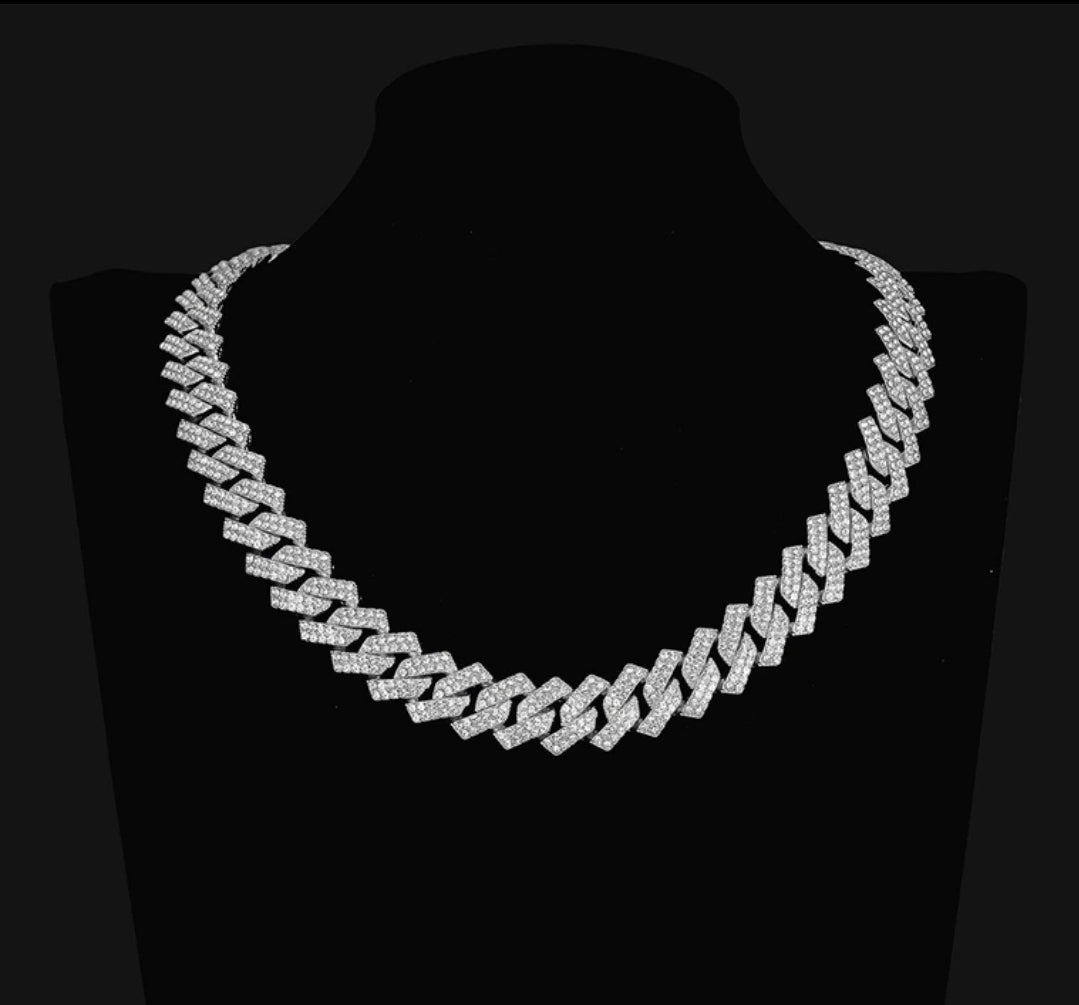 Chain KBM mossait srebrny